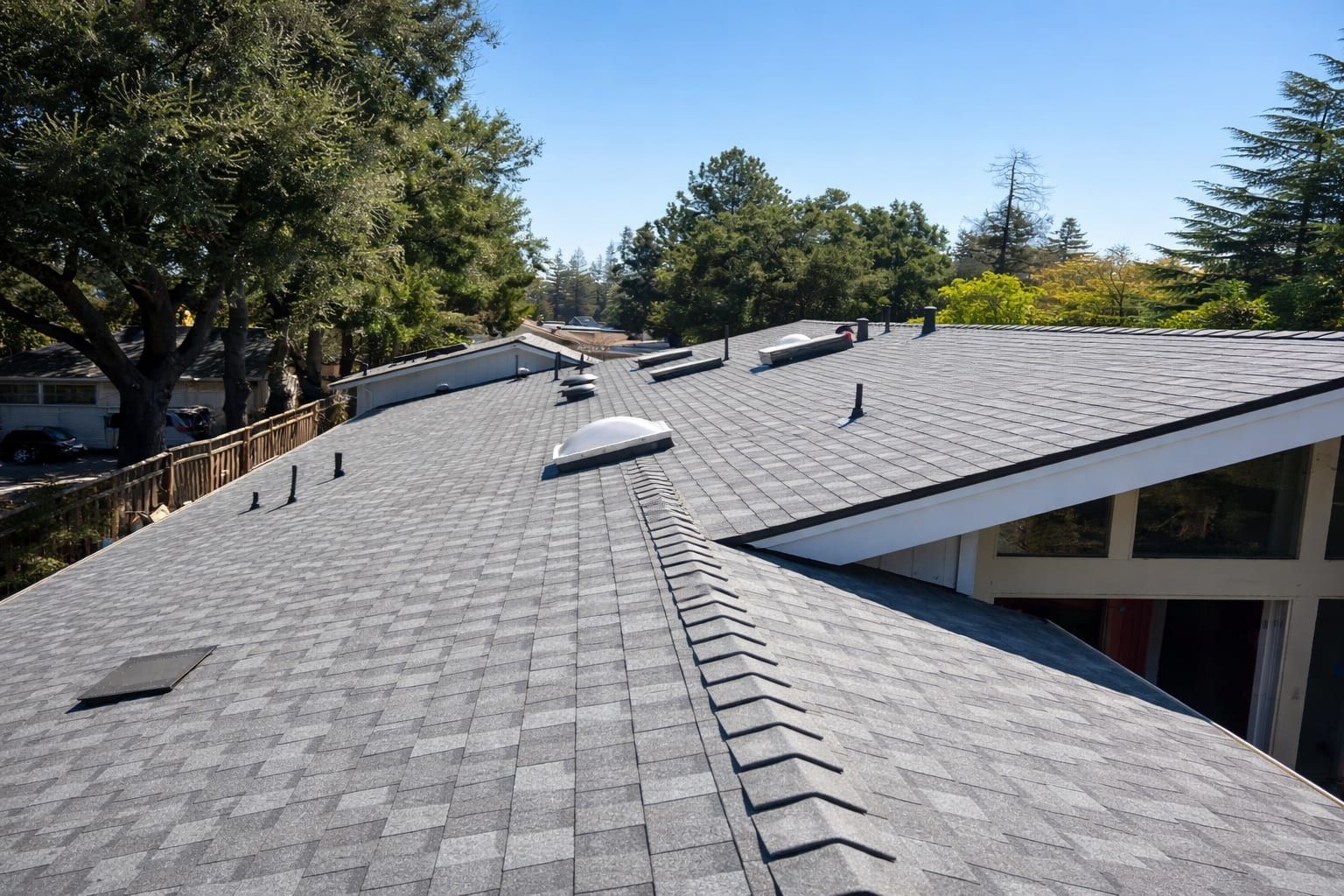 Finished residential exterior in the San Francisco Bay Area after dry rot repair and siding work by Gadget Construction